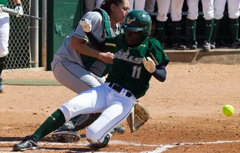 Bulls Sweep Series With 8-0 Win Over Seton Hall