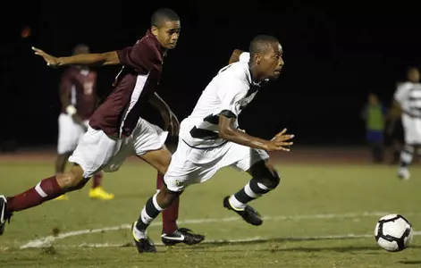 USF Drops BIG EAST Opener To UConn 4-0