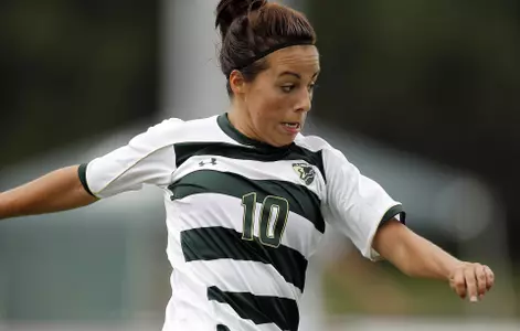 Reid Scores Twice As Bulls Down Harvard, 2-1