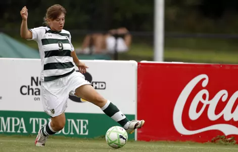 Bulls Roll Past Indiana, 3-0, on the Road