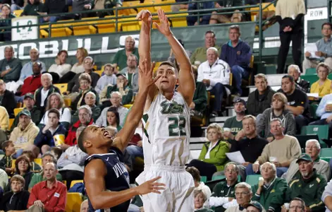 Noriega Hits Six Treys in USF's 78-55 Loss to ND