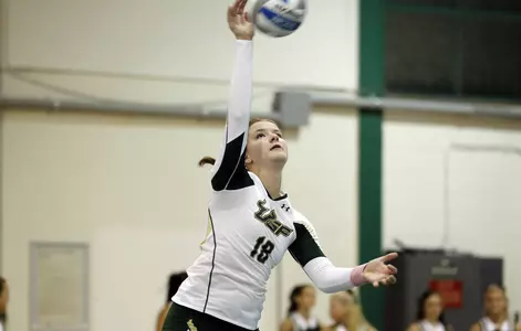 Bulls Outlast Knights in 5 Sets for First Win