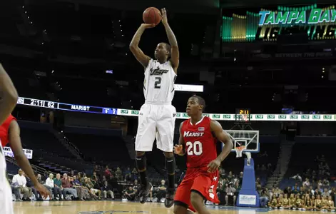 Rudd Breaks Out for 30 to Help USF Go 2-0