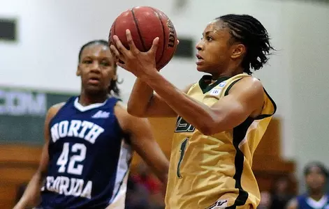 Bulls Double-Up Bethune-Cookman, 72-36