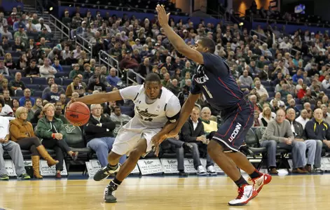 No. 14 Hoyas Run Past Bulls in Second Half