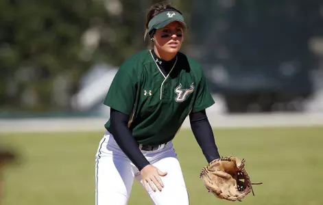USF Drops Two on Final Day of Tournament