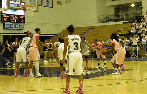 Georgetown Defeats South Florida, 67-38