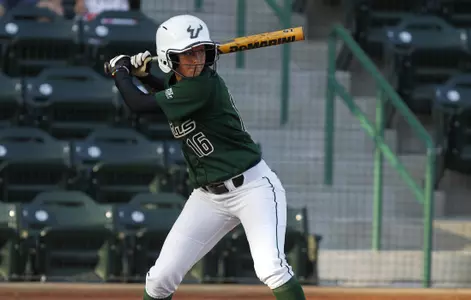 Bulls Sweep Georgetown With 8-1 Throttling