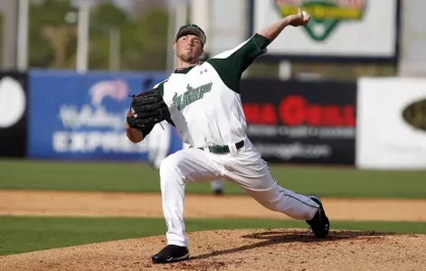 Reed, Longley Lead Bulls to 4-2 Win Over Miami