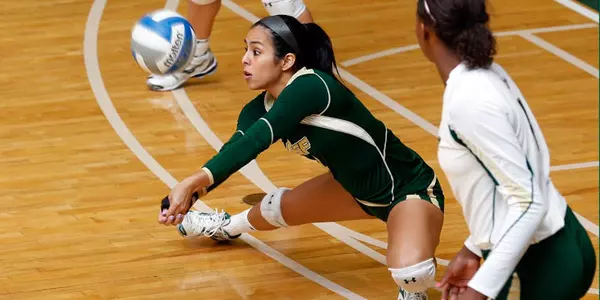 Notre Dame Sweeps Bulls with Balanced Attack