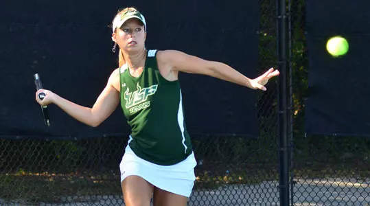 Bulls Step Up in Singles on Day 2