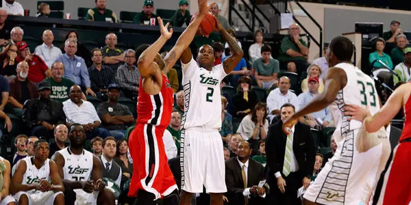 Bulls Run Past Georgia in Crunch Time