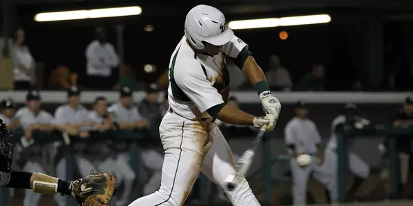 Bulls Bounce Back With 6-4 Win at UCF