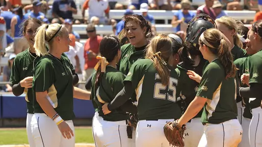 NCAA Softball Super Regionals this weekend!