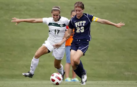 Miller's Late Heroics Put Bulls Past Huskies