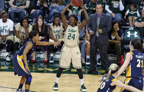 Bulls' Defense Shuts the Door on Marquette