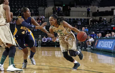 Bulls Upset No. 11/12 Louisville in Kentucky