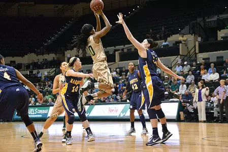 USF Can't Finish Off No. 12 Louisville