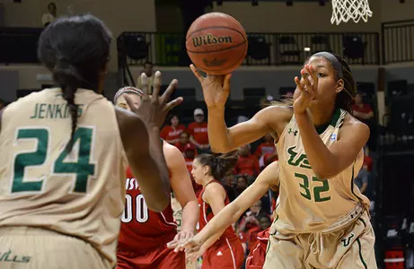 Bulls Secure Second Straight American Win at SMU