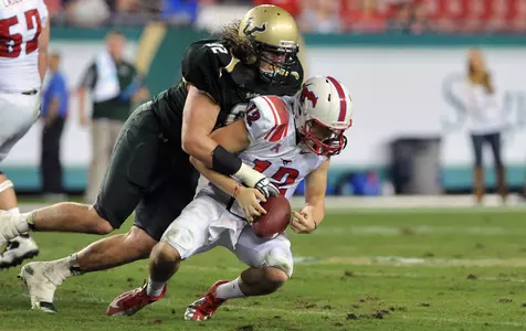 Bulls Fall to SMU on Senior Night