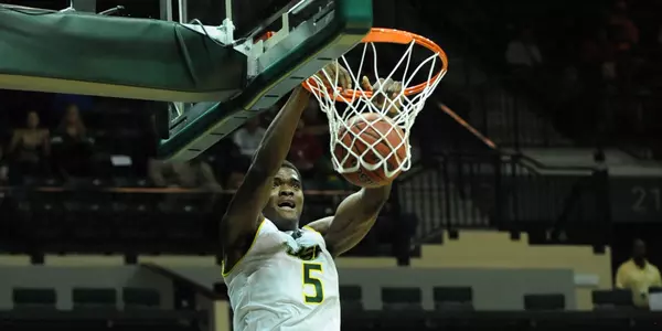High-Flying Egbunu Isn't Your Average Freshman
