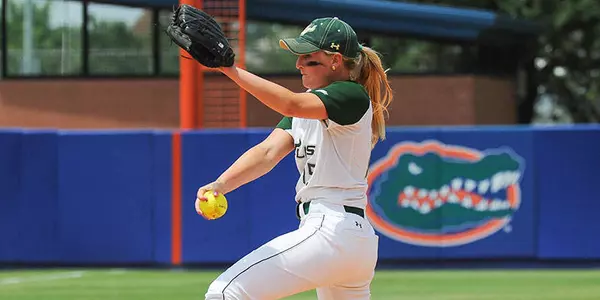 Bulls Hang Tough With No. 2 UF in Season Finale