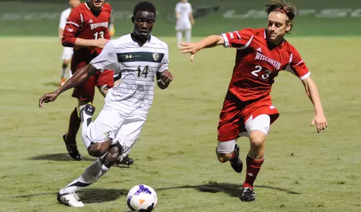 Selorm Adablah Scores in 1-1 Tie With Gamecocks