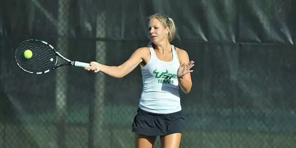 Women's Tennis Wraps Up Day One at Bedford Cup