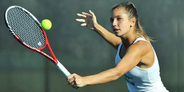 USF Blanks St. John?s, 7-0