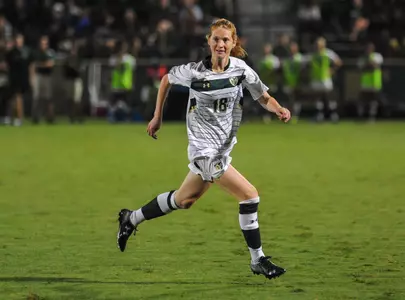 New Zealand Natives Lead Bulls to 2-0 Win Over UConn