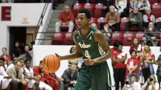 Allen Jr. Scores 26, USF Falls at Detroit 67-57