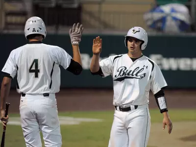 USF Travels to Houston to take on No. 12 Cougars
