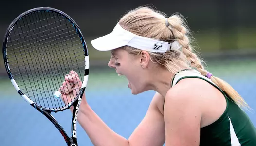 Bulls Notch Four Wins at Michigan Invitational