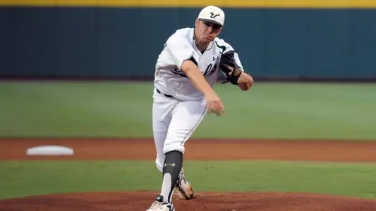 USF Bats Stay Silent, Fall 5-3 to FGCU
