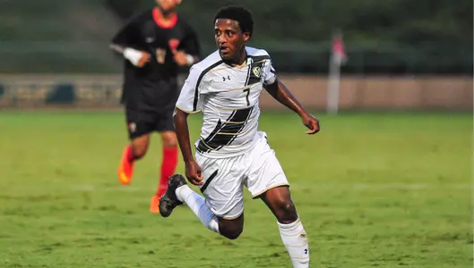 Bulls Drop Season Opener at FGCU