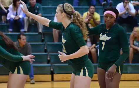 Bulls Victimized by Scrappy Panther Defense