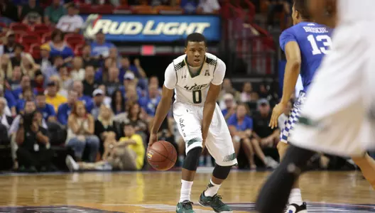 USF Shows Fight in Loss to Top-Ranked Kentucky
