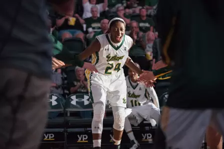 Jenkins Grabs USF Rebounding Record in Blowout Win