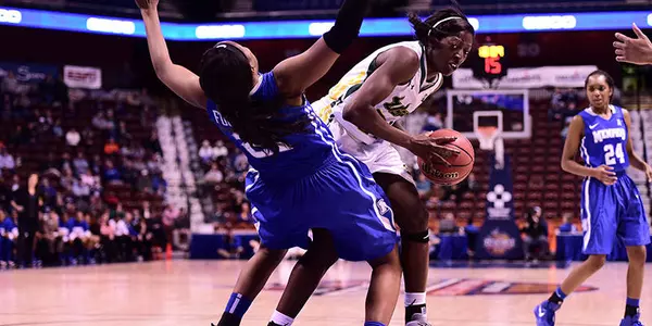 Jenkins Leads Bulls to 79-51 Win Over Memphis
