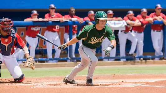 Teaf, Herget Shine in Regional Win over FAU