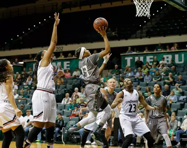 Bulls' Four-Game Win Streak Snapped at Temple