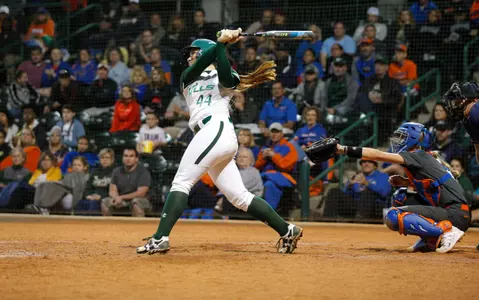 Bulls Extend Win Streak to Thirteen Games