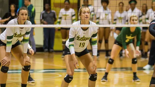 Clara Payne and Alex Mendoza vs. Cincy