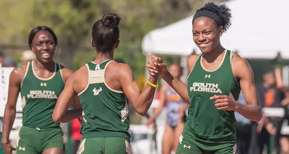 Two Wins Highlight Final Day of Bulls Invitational