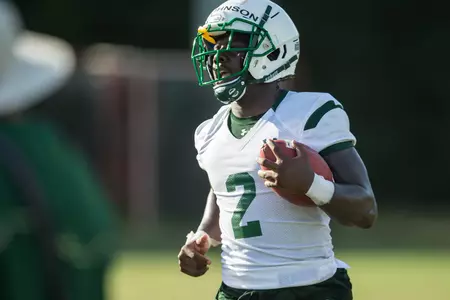 D'Ernest Johnson