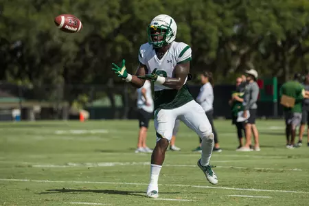 D'Ernest Johnson