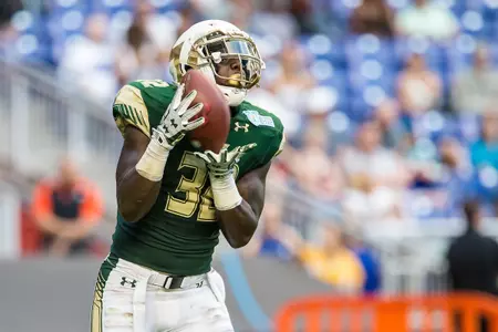 D'Ernest Johnson