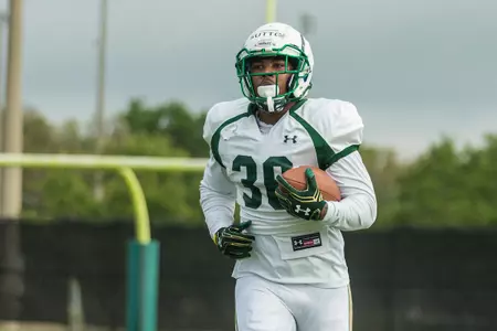 Davion Sutton