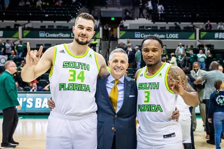 Brian Gregory with seniors