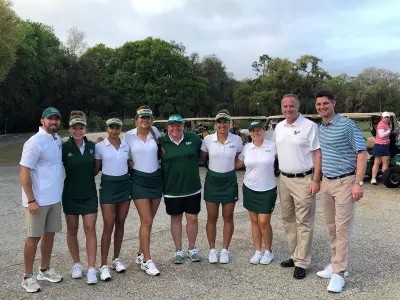 Team with Michael Kelly, Jeff Scott